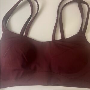 Lululemon like a cloud bra size 4 red Merlot